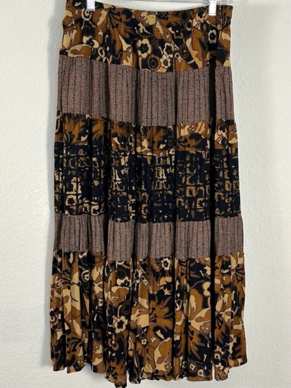 Vintage 90s Carole Little Bohemian Tiered Broomstick Full Maxi Skirt Neutral